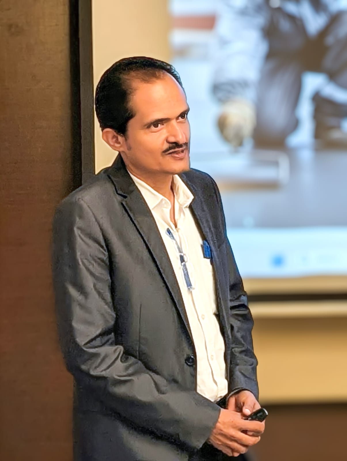 Mr Unnikrishnan B Menon